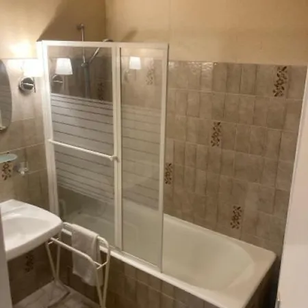 Grotte Des Fees Apartment
